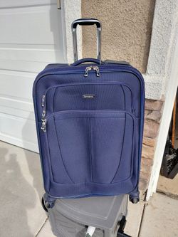 Samsonite Travel Suitcase