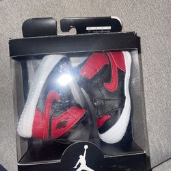Air Jordan 1 Crib “Bred”