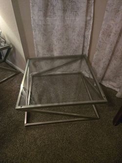 Mesa de centro de vidrio