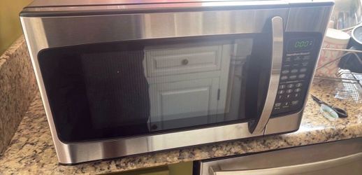 Microwave - Hamilton Beach