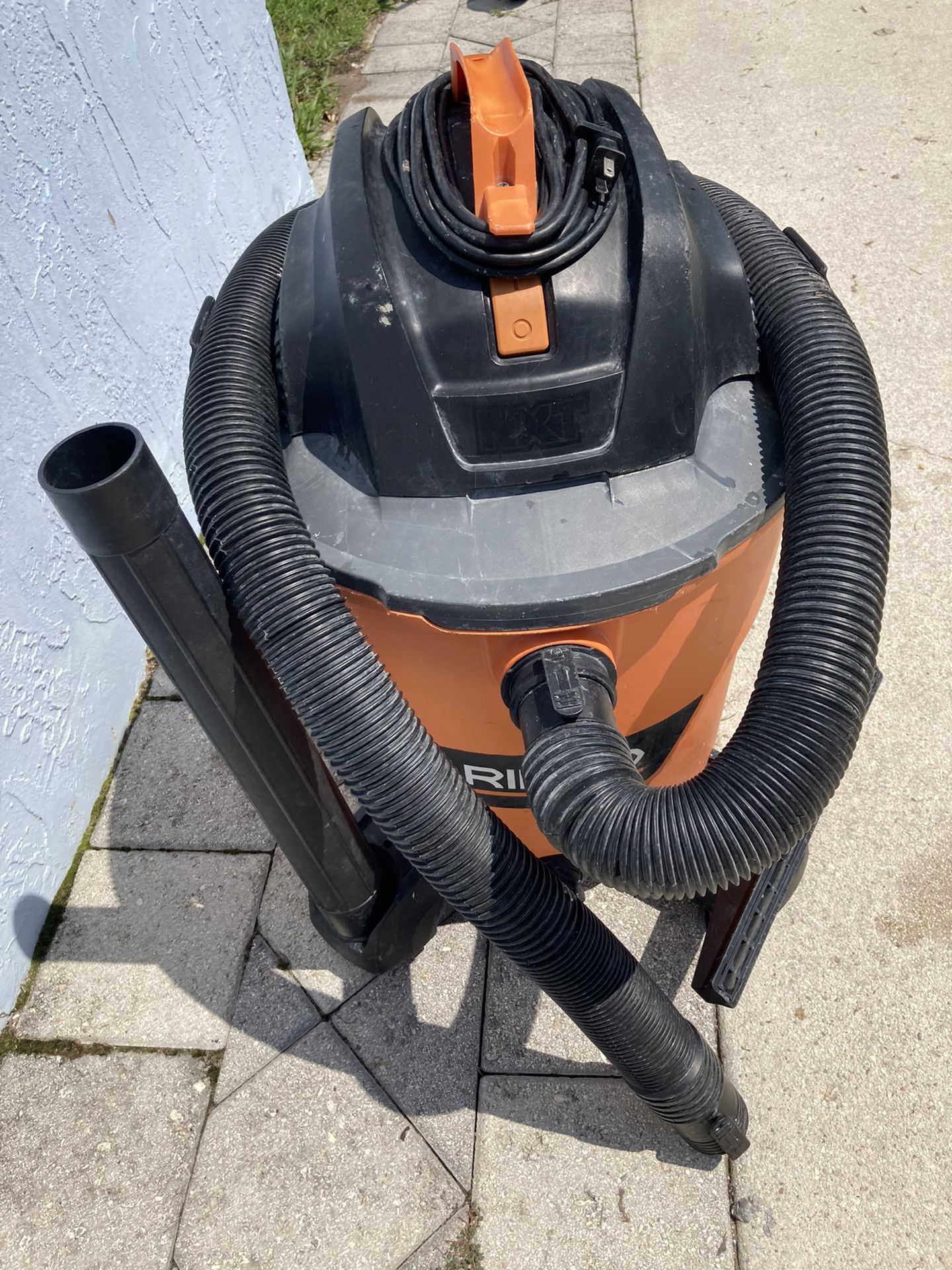 Ridgid wet dry vacuum