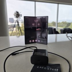 Galaxy Z Fold 7 512GB Like Amazing Condition 