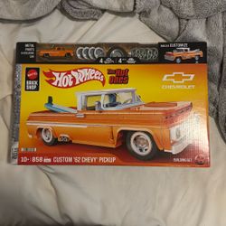 Hot Wheels The Hot Ones