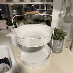 Farmhouse 2 Tier Basket