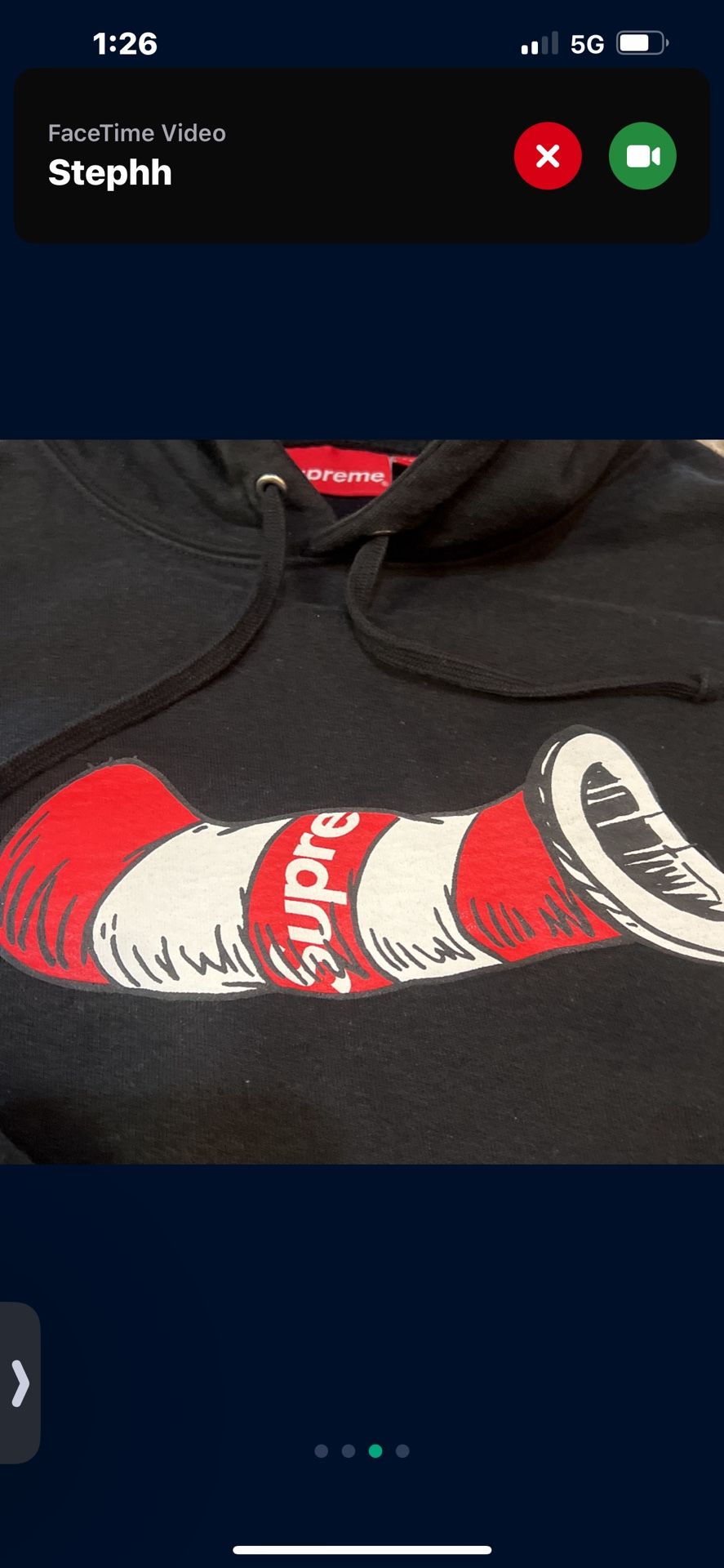 Supreme Hoodie 