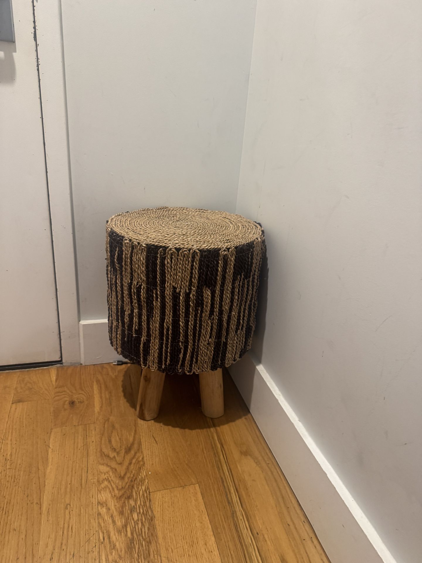 Cute Stool!
