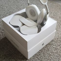 Apple- AirPods Max (Silver)