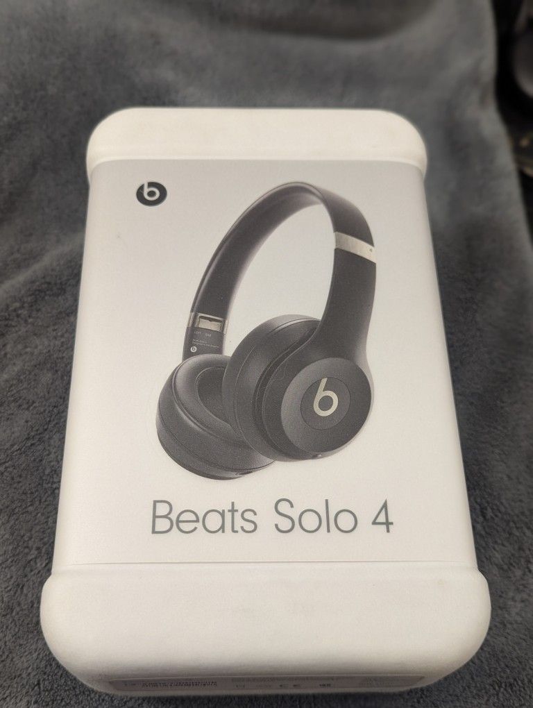 Beats Solo 4