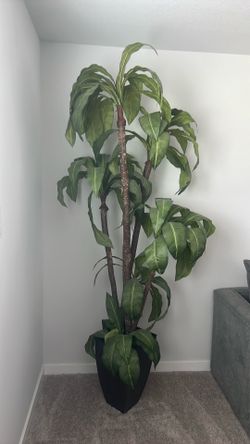 Artificial tree