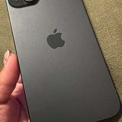 iPhone 15 Plus 