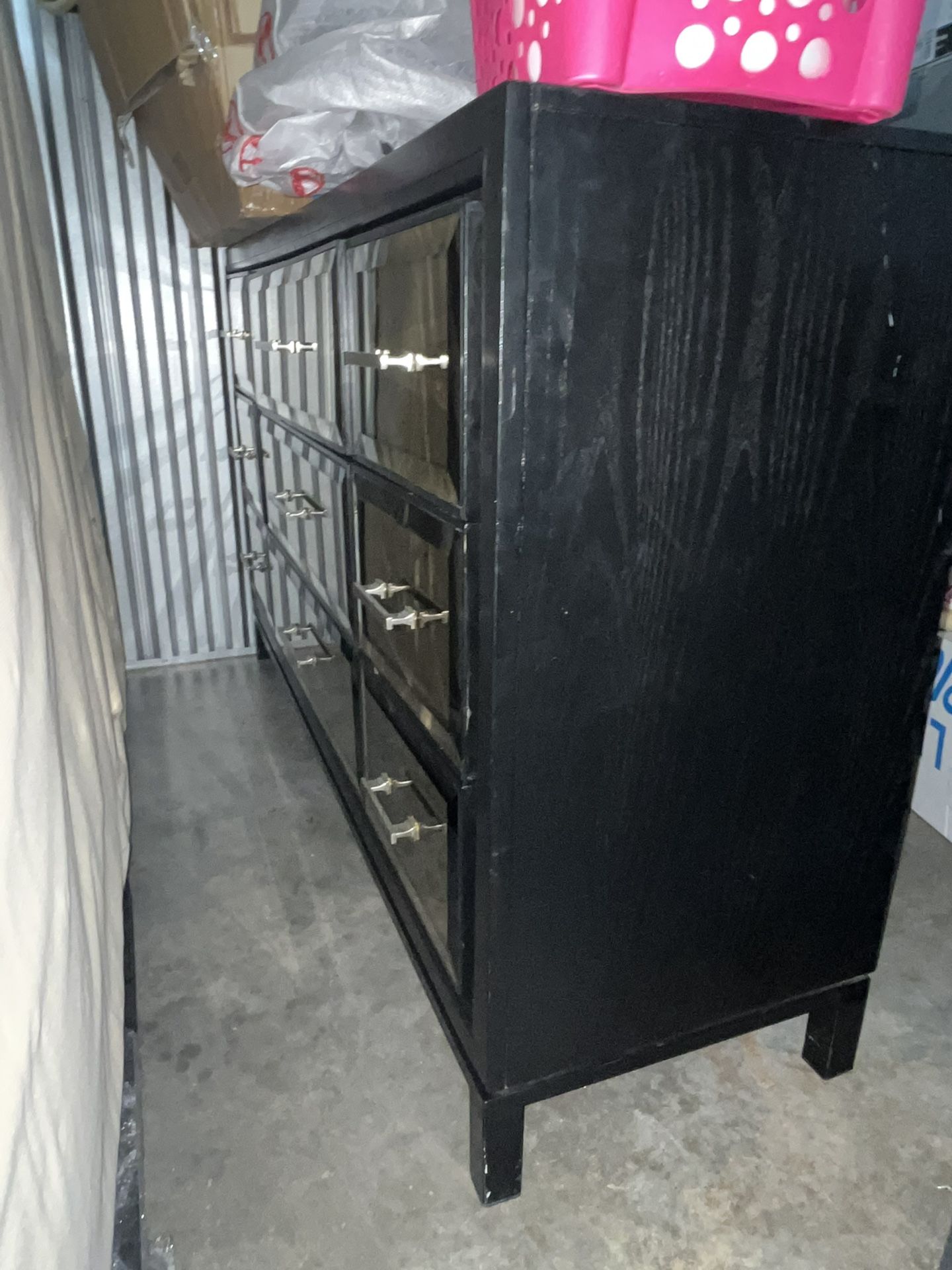 Bedframe 2Nighstand Dresser Mirror