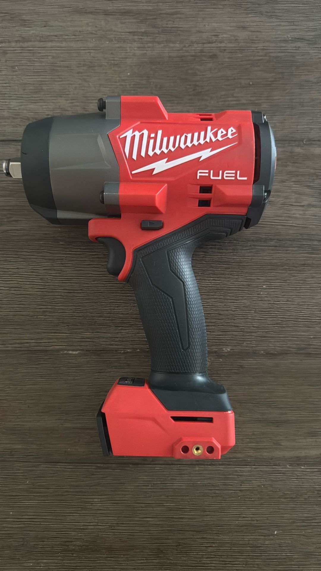 New Milwaukee Fuel M18 FUEL 18V Lithium-Ion Brushless Cordless 1/2 in. Impact Wrench with Friction Ring (Tool-Only)