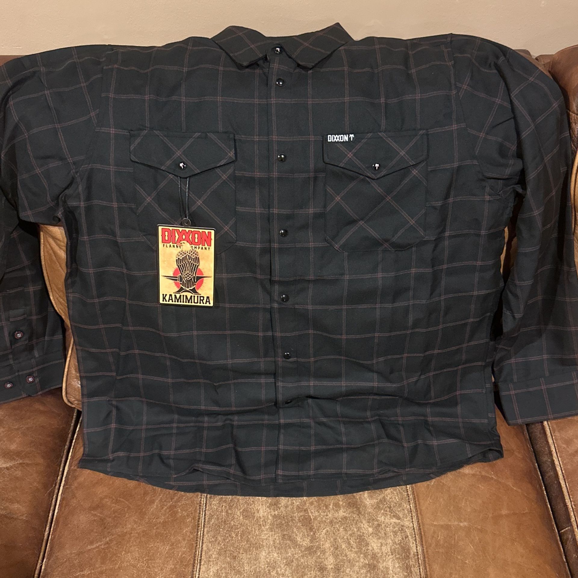 New Dixxon Flannel 2x + Free T-shirt 