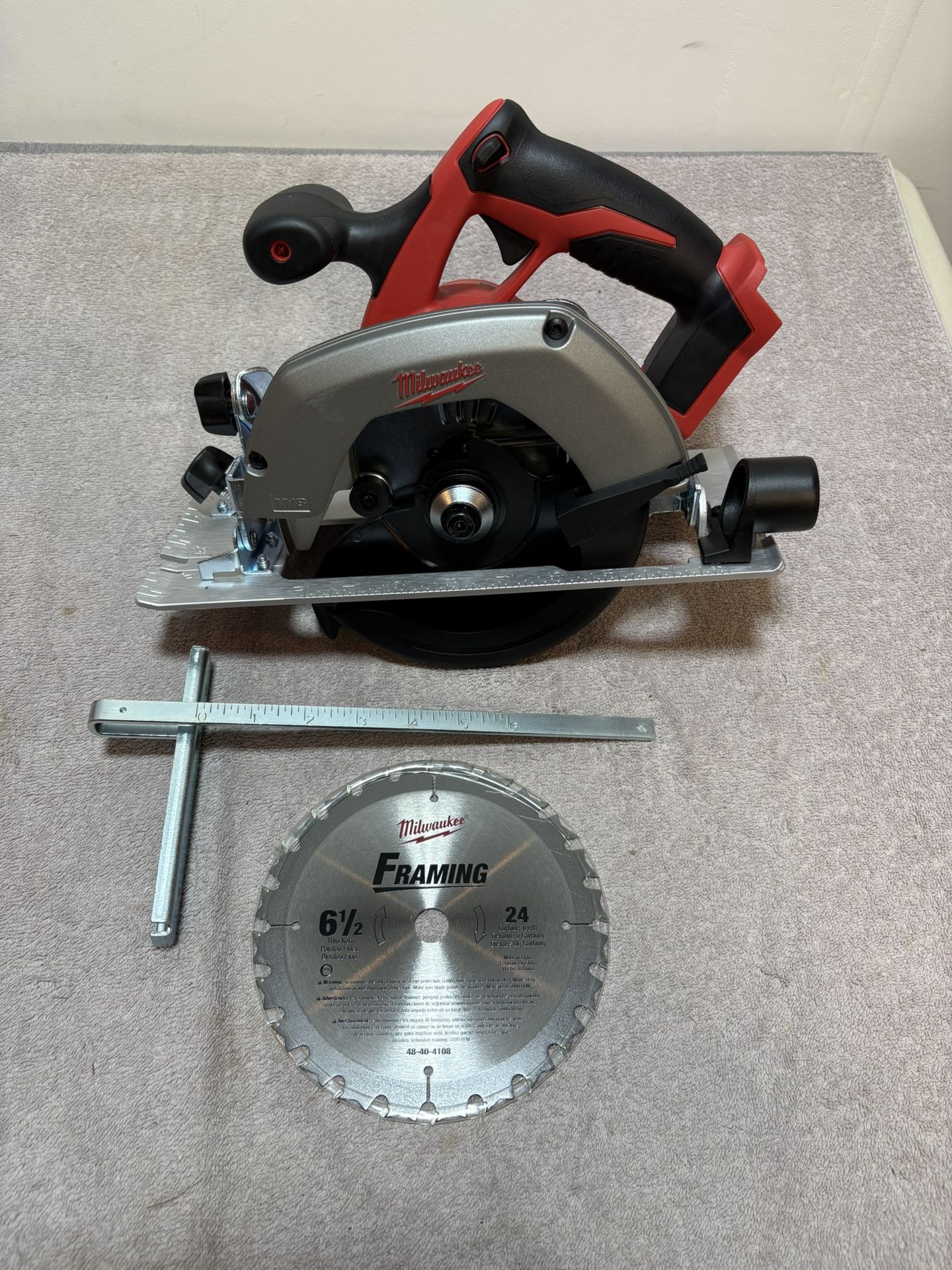 Milwaukee M18 6 1/2” Circular Saw (Tool Only)