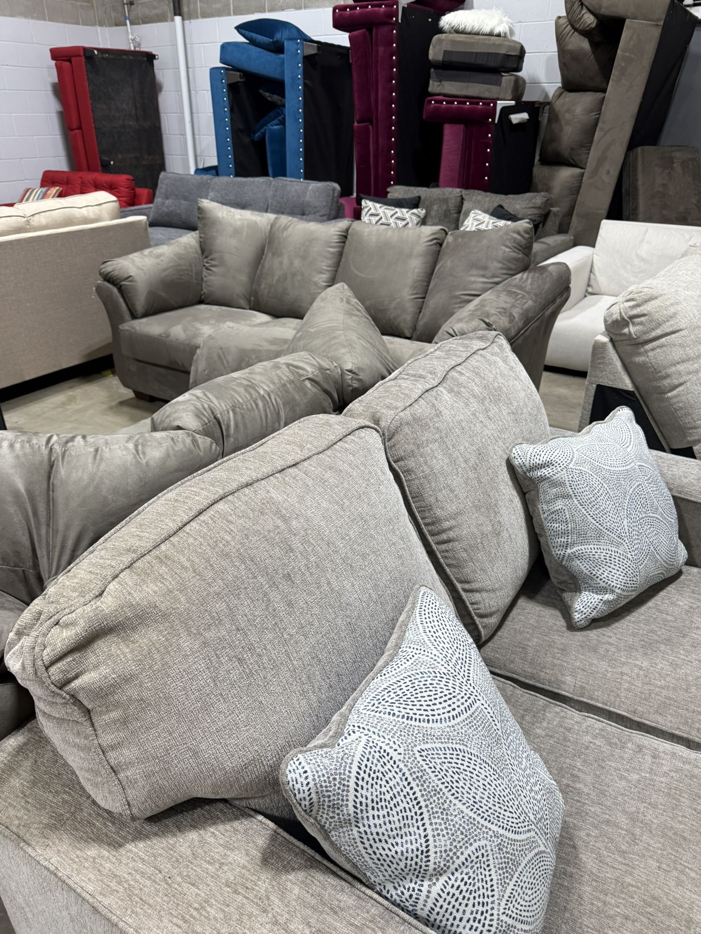 New Couch & Loveseat Sets