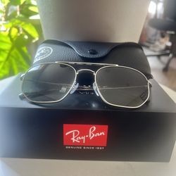 Brand new Authentic Ray-Bans Unisex Silver Frames
