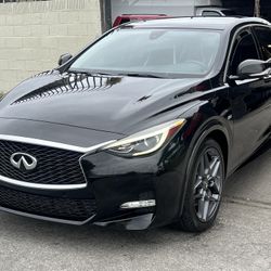 2017 Infiniti Qx30