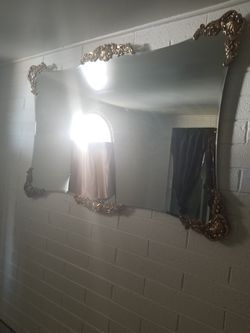 Mirror antique