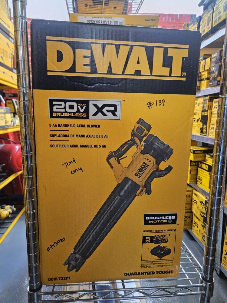 DEWALT
20V MAX 125 MPH 450 CFM Brushless Cordless Battery Powered Blower (Tool Only)