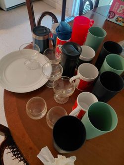 Mixed Lot of Cups, Mugs, and Drinkware