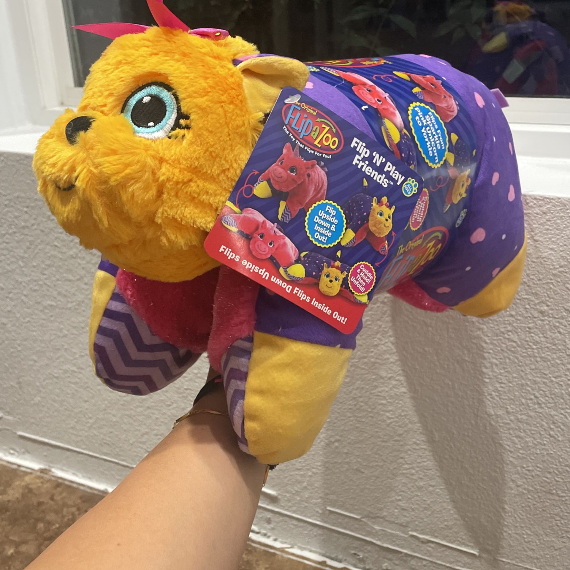 Flip A Zoo Plush Play/ Pillow