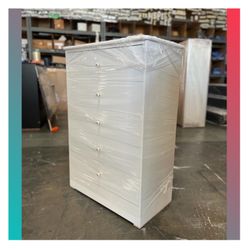 5 Drawer Dresser 