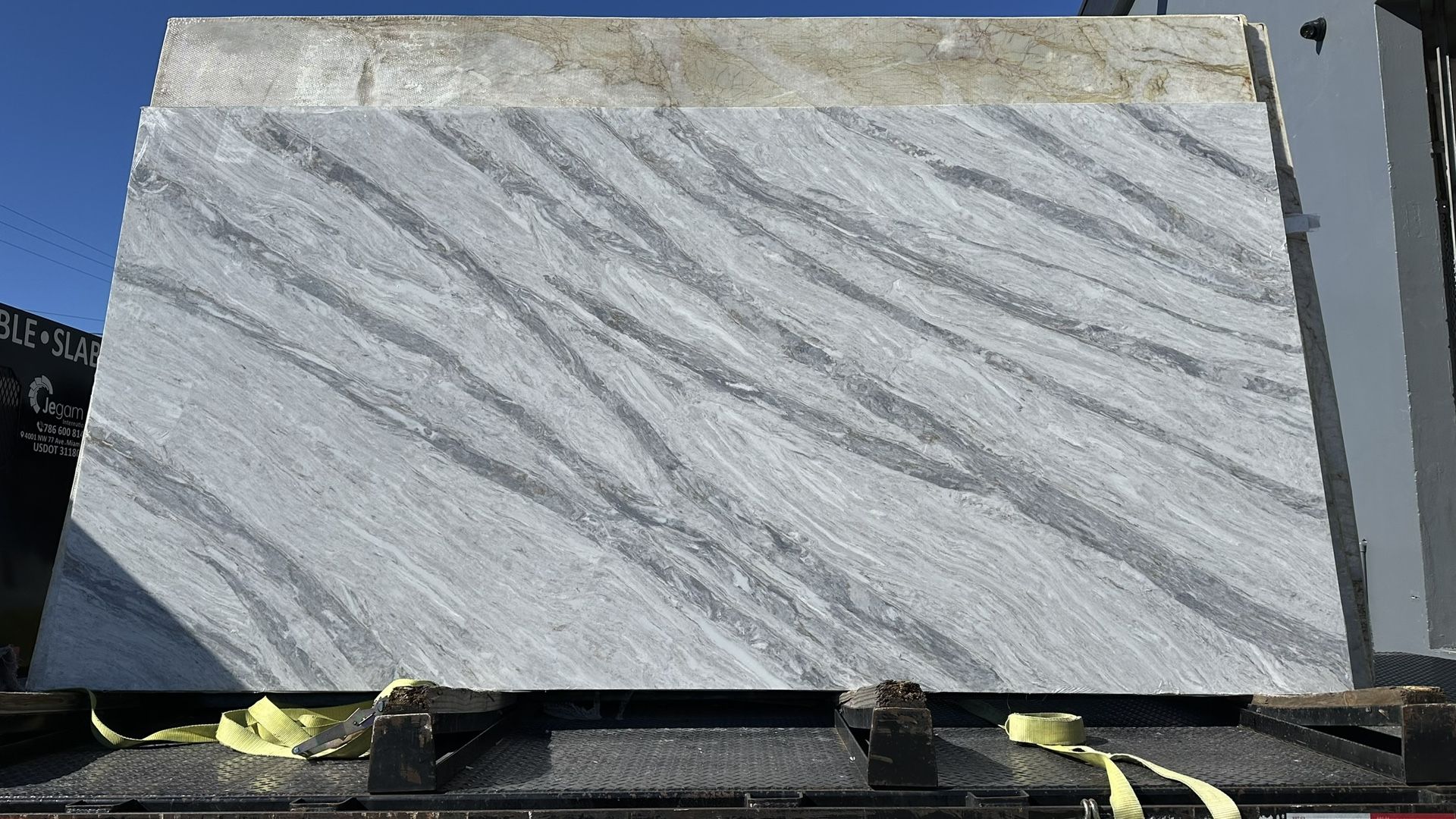 CALACATTA QUARTZ JUMBO SLABS COSTA NUBE 127X64 2CM FOR KITCHEN COUNTERTOPS