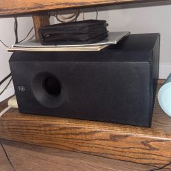 Yamaha SW-201 Subwoofer
