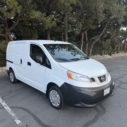 Nissan NV (contact info removed) LOW MILES 