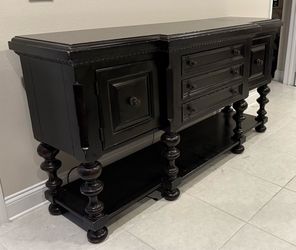 3 Tommy Bahama Kingstown  Regiment Huntboard Sideboard