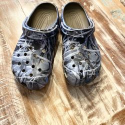 Men Crocs Size 12 Women 10 In Great Shape