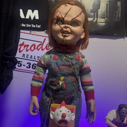 Neca bride Of Chucky doll