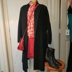 CASHMERE DELUXE PRISTINE  See All 8 Photos!!!LINING CLEAN  & SHINY SATIN