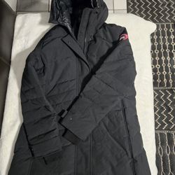New Canada Goose Loretta Water Resistant 625 Fill Power Down Parka $1475