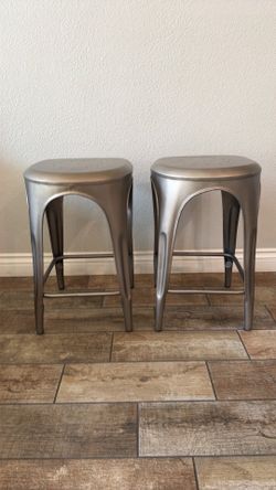 Restoration hardware metal backless bar stools set of 2