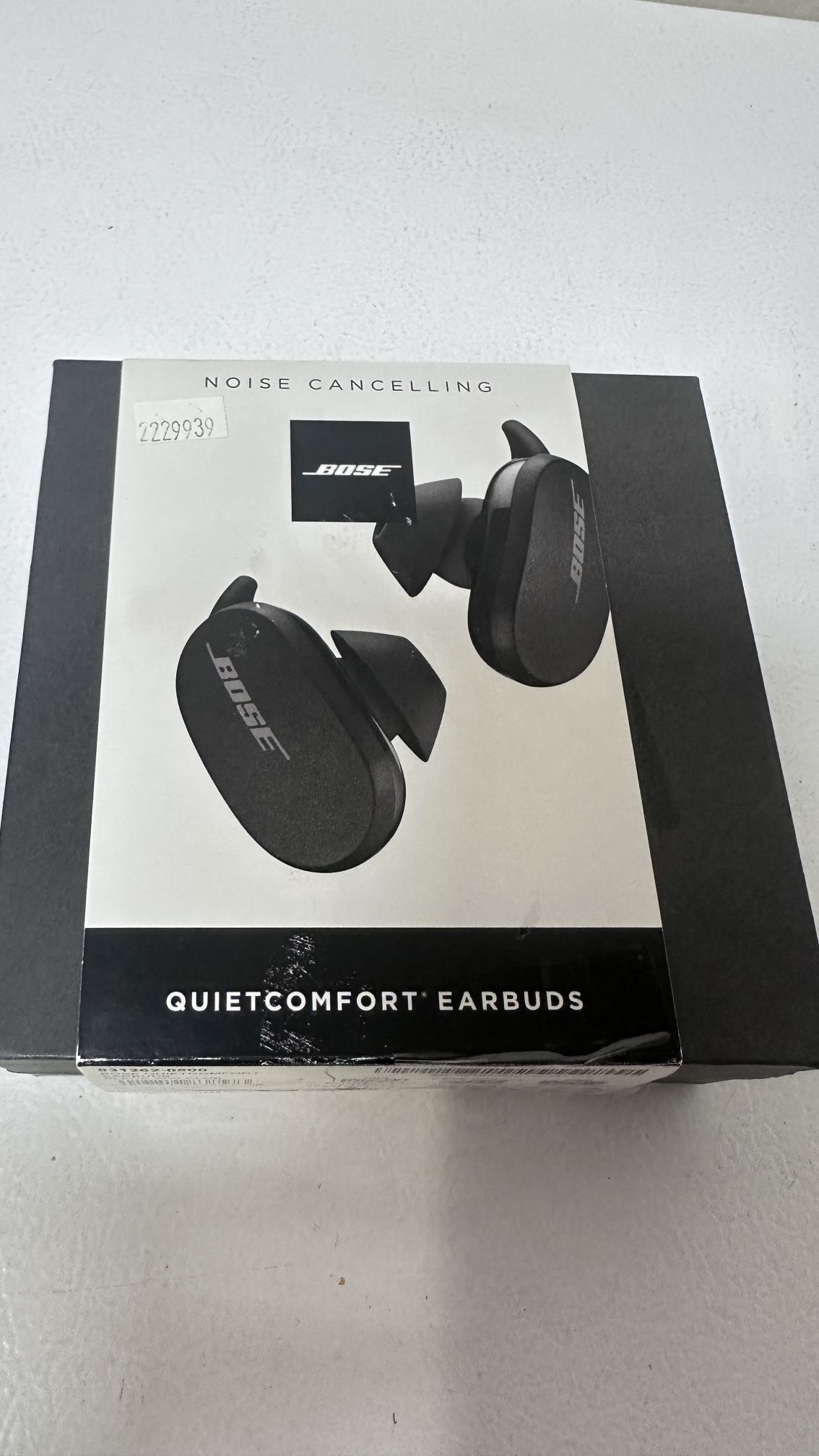 Bose quietcomfort noise cancelling earbuds Retail $299
