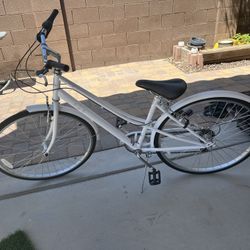 Women’s Schwinn Bikes