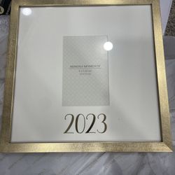MIMOSA MOMENTS 12x12 Gold 2024 Graduation Signature Picture Frame 