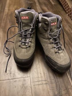 MBT Boots Shoes Women 8.5 / Men 7.5 $75 Firm