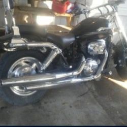 2002 Suzuki Marauder No Title But Clean Vin