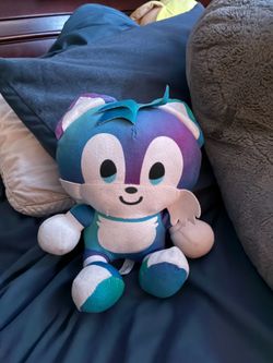 Sonic’s tie-dye tails