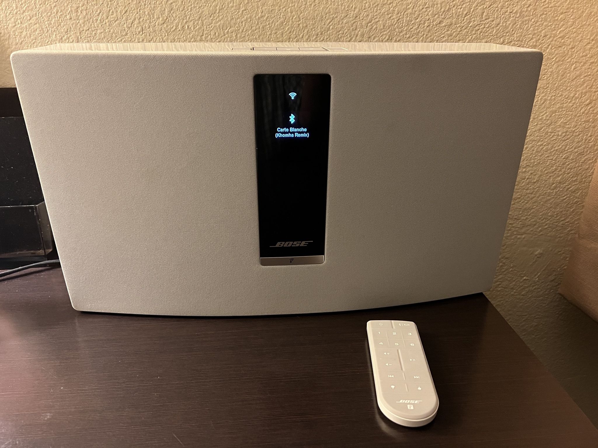 Bose SoundTouch 30 series III With Remote Control