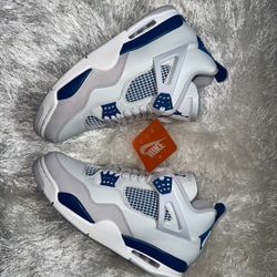 Jordan 4 MILITARY blues 