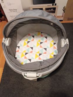 Fisher Price On-The-Go Portable Baby Dome Bassinet