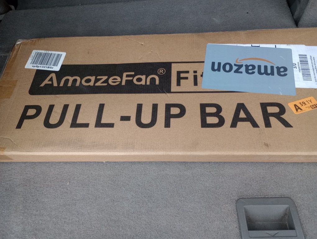 Pull-up Bar-Amazefan-Brand New From Amazon!