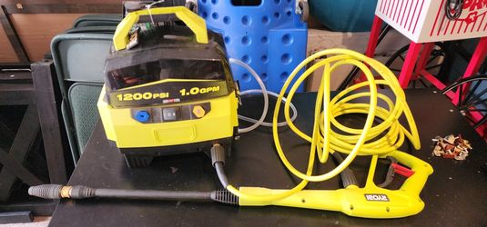 Ryobi 1200 PSI 1.0 GPM Pressure Washer