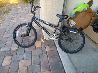 Used kent boys bike