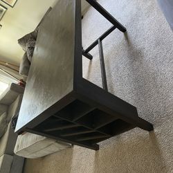 Kitchen Table And 4 Chairs 