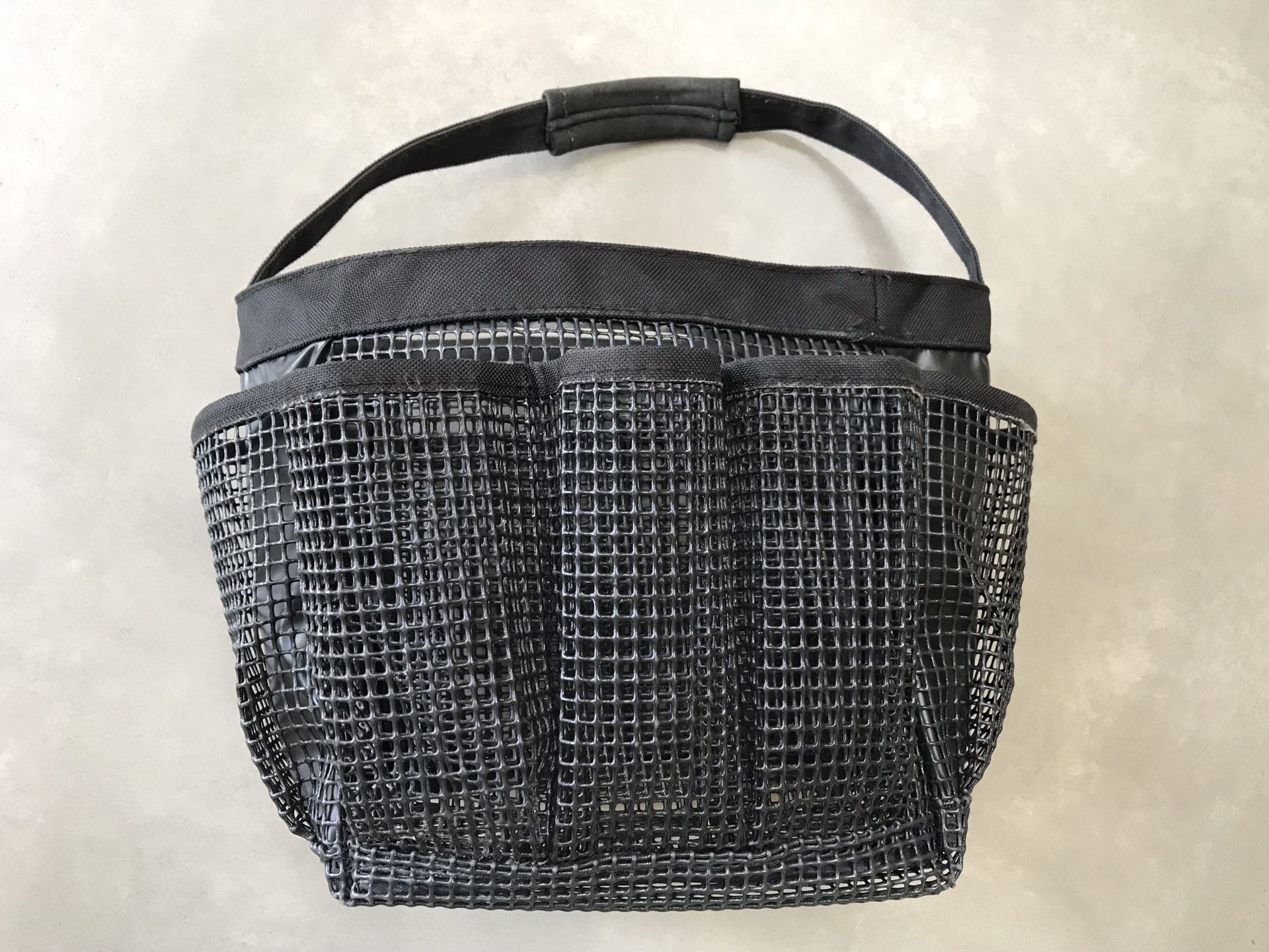 Black mesh shower caddy tote bag - EUC