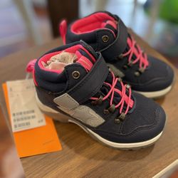 NEW -Size 9 Girls Waterproof Sneakers Boots -Good For Rain